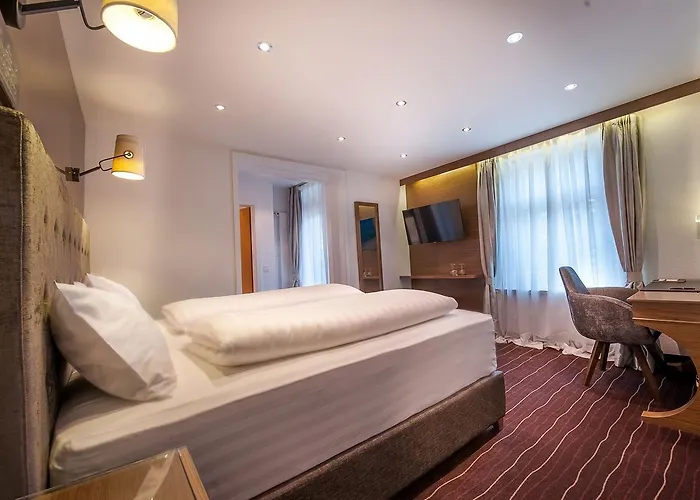 Arthaushotel Готель 3*